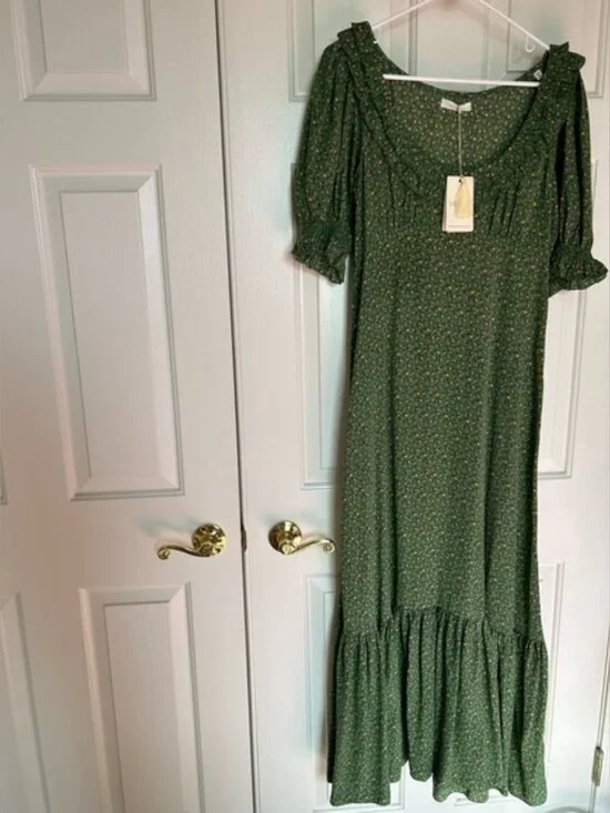 Doen Olive Dress - Picture 2 of 8
